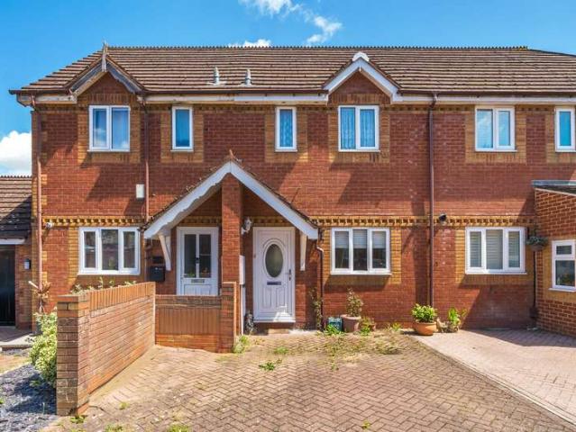 House for sale in Cadbury Heath, South Gloucestershire