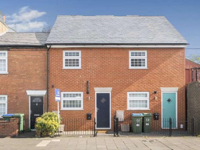 House for sale in Aylesbury, Buckinghamshire