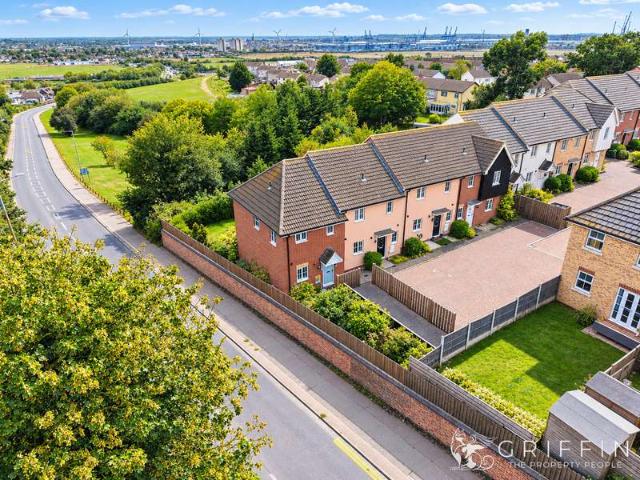 House for sale in Chadwell St Mary, Essex