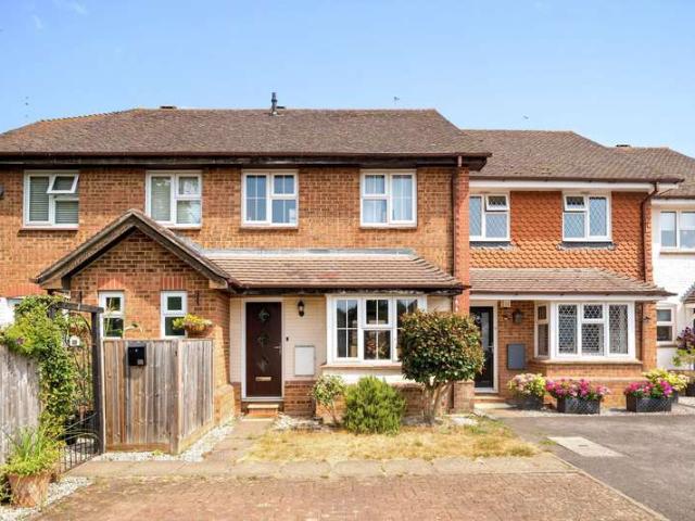 House for sale in Row Town, Surrey