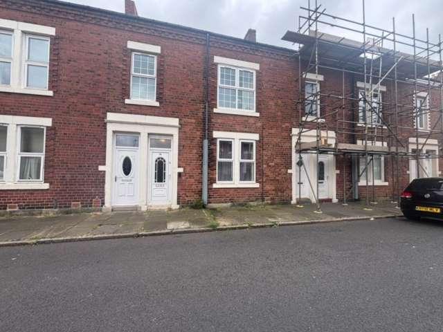 Flat for sale in Walker, Tyne And Wear