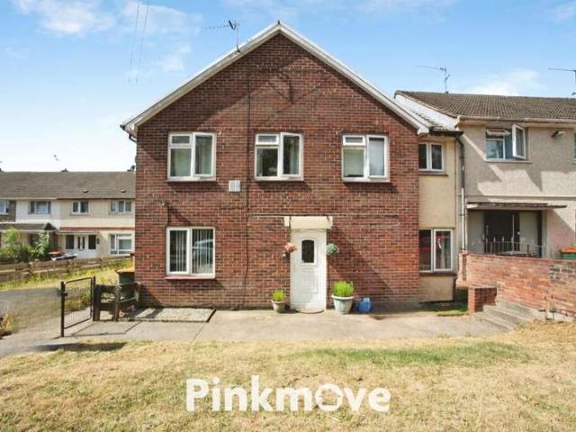 House for sale in Llanwern, Wales