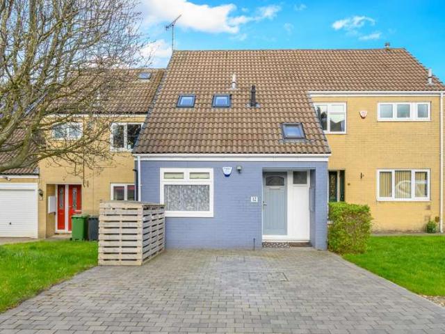 House for sale in Churwell, West Yorkshire