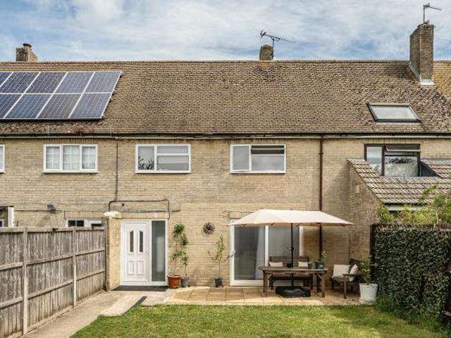 House for sale in Black Bourton, Oxfordshire