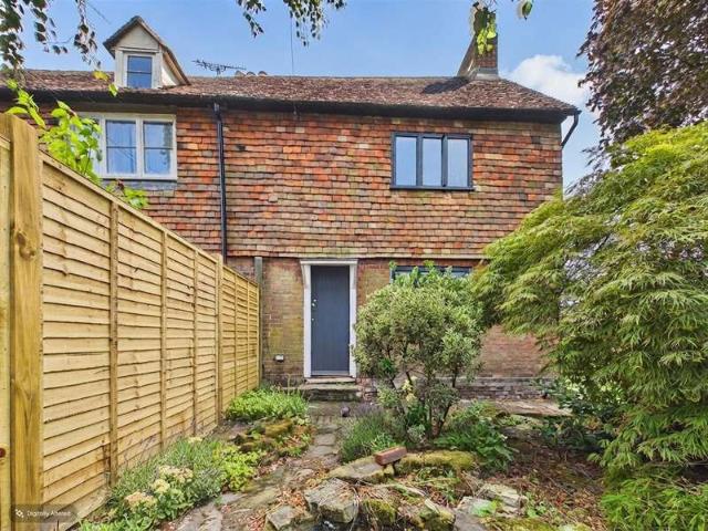 House for sale in Starr's Green, Rother