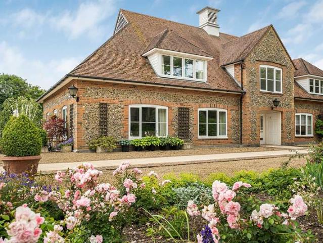 House for sale in Lane End, Buckinghamshire