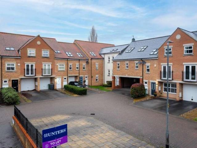 House for sale in Thorp Arch, West Yorkshire