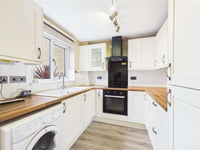 House for sale in Burghfield Common, West Berkshire