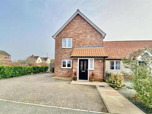 House for sale in Bedingfield, Suffolk