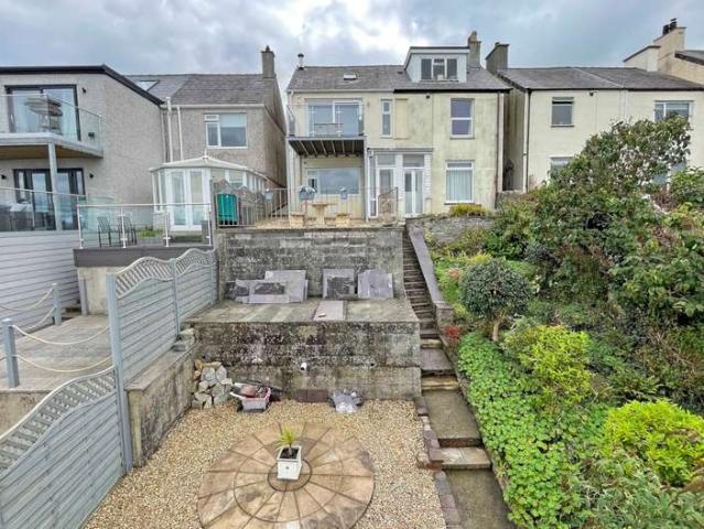 House for sale in Y Felinheli, Wales