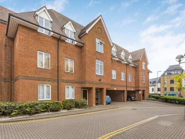 House for sale in Hertford, Colliers End