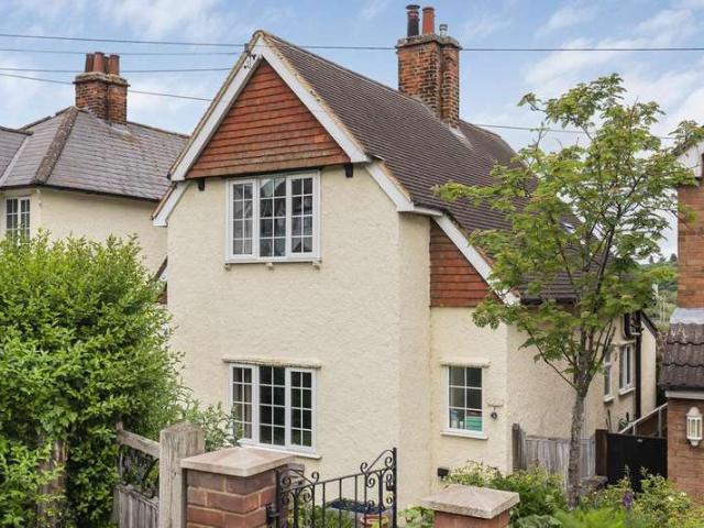 House for sale in Pinehurst, East Hertfordshire