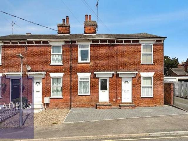 House for sale in Chipping Hill, Essex