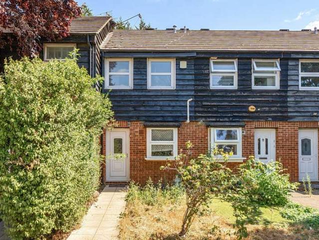 House for sale in London Borough of Hounslow, Spring Grove