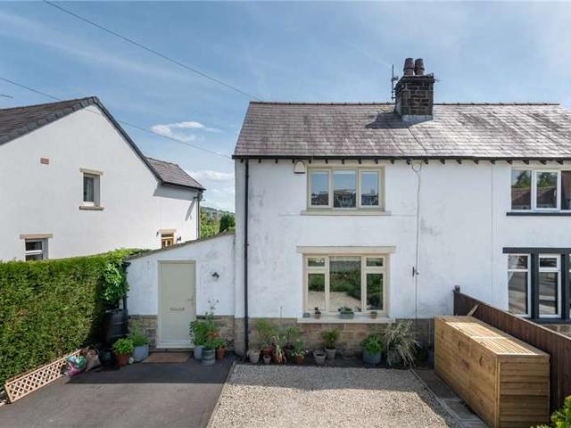 House for sale in Bingley, West Yorkshire