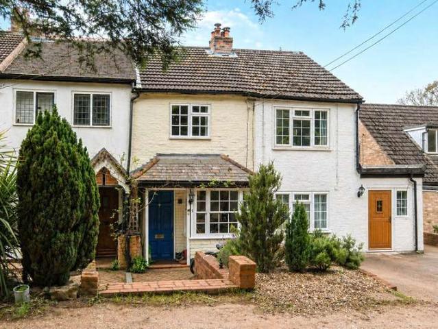 House for sale in Wyke, Westborough