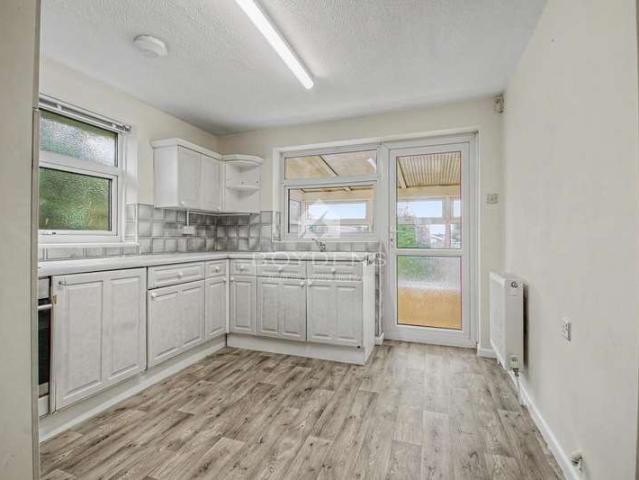 House for rent in Frinton and Walton, Dale Hill