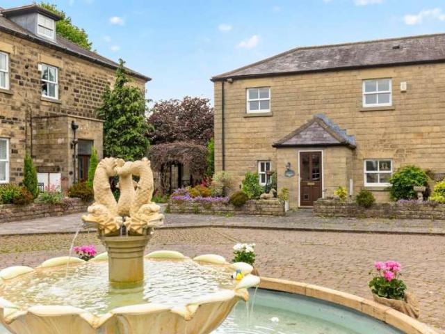 House for sale in Harewood, West Yorkshire