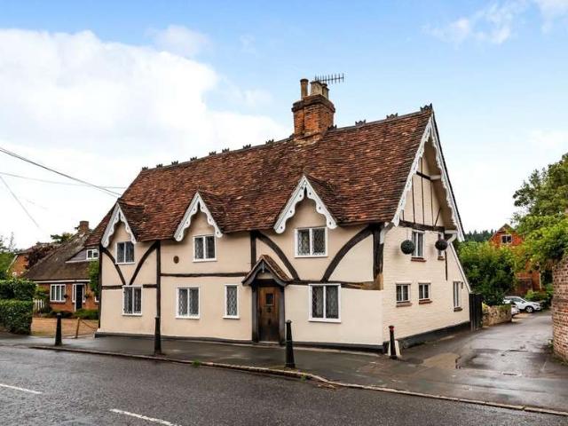 House for sale in Shalford, Westborough