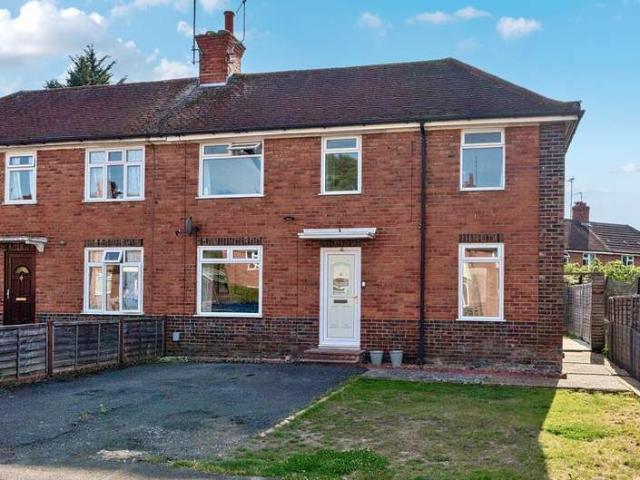 House for sale in Whitley Wood, Reading