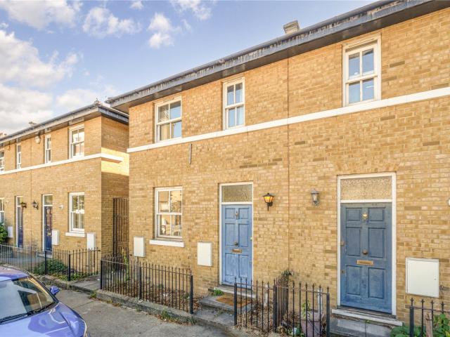 House for rent in Old Ford, Greater London