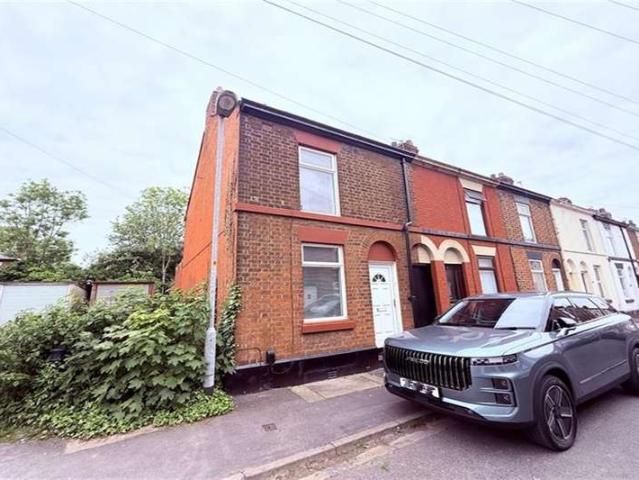 House for sale in Halton
