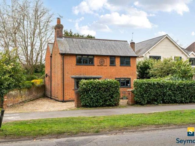 House for sale in Worplesdon, Westborough