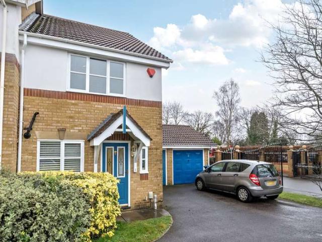 House for sale in Row Town, Surrey