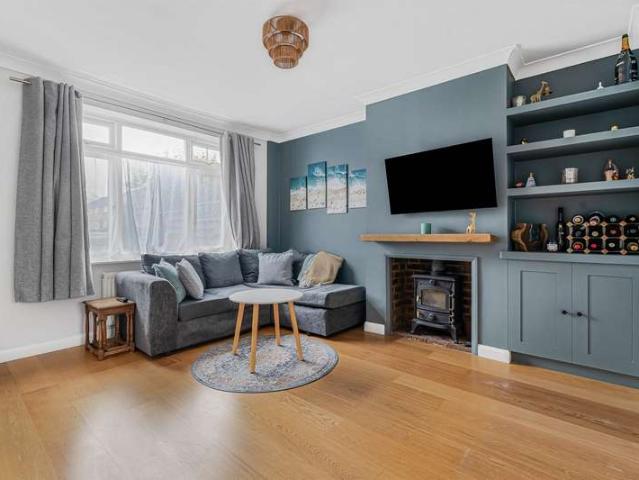 House for sale in Lunnon, Buckinghamshire