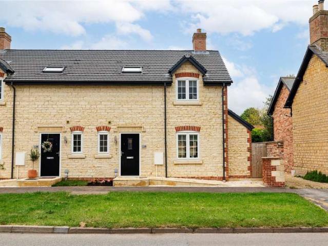 House for sale in Waltham on the Wolds and Thorpe Arnold, Brentingby