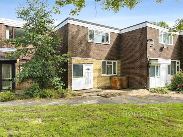 House for sale in Farnborough, Hampshire