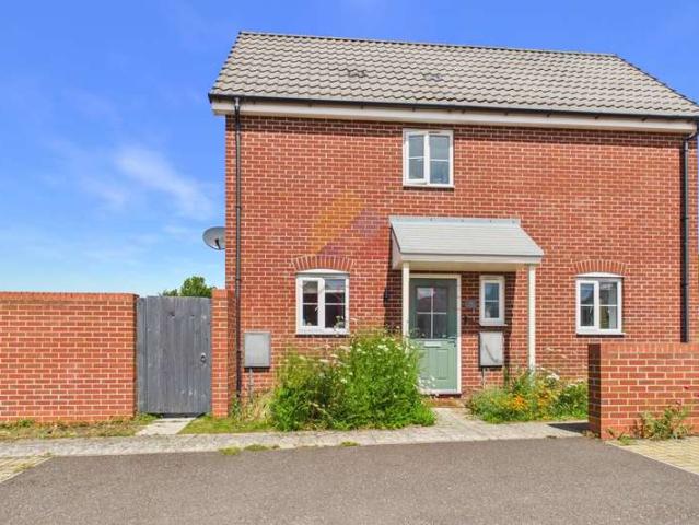 House for sale in Chelmondiston, Suffolk