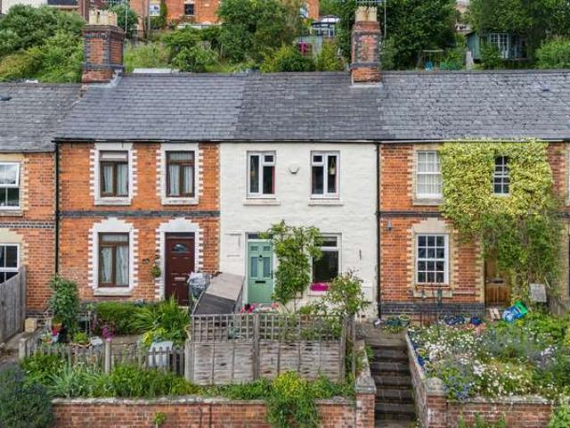 House for sale in Brimscombe and Thrupp, School House
