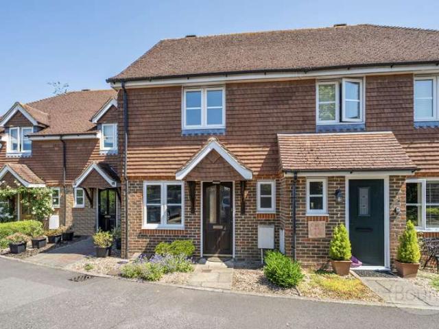 House for sale in Fole, Surrey