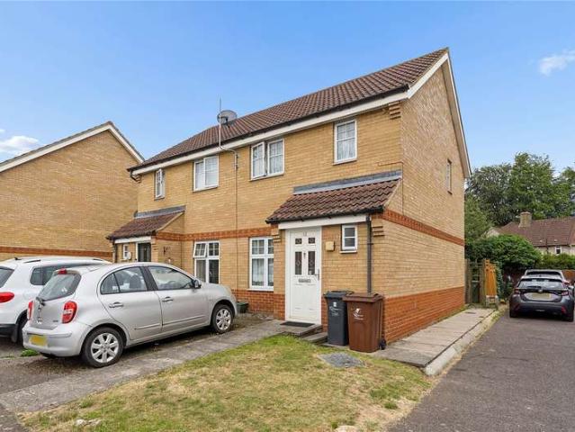 House for sale in Becontree, Greater London