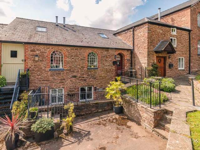 House for sale in Weston Under Penyard