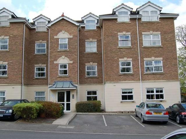 House for sale in Perryfields, West Sussex