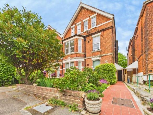 House for sale in Folkestone