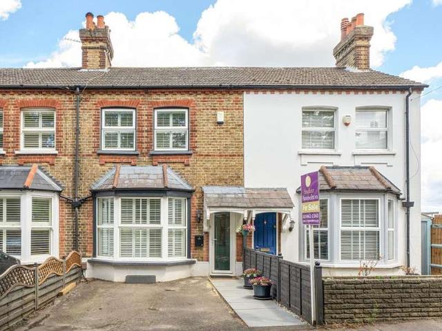 House for sale in Hayes, Greater London