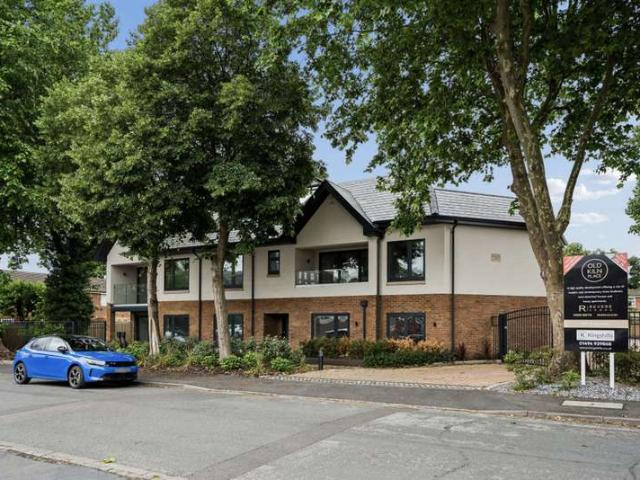 House for rent in Chepping Wycombe, Flackwell Heath