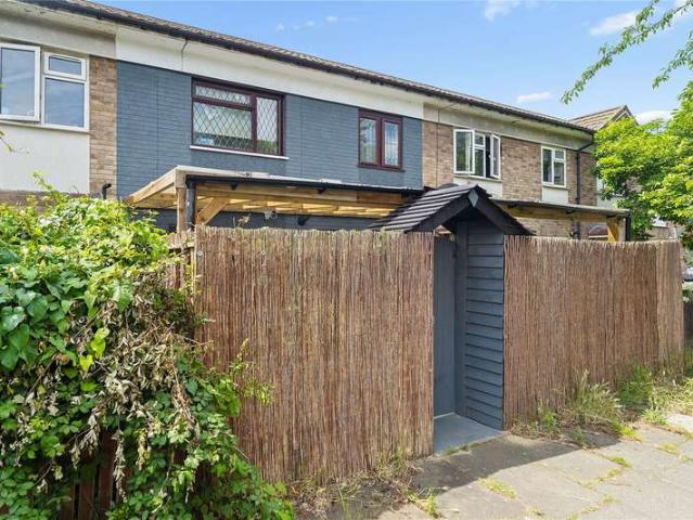 House for sale in Lee Chapel, Vange