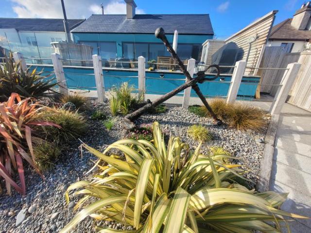 House for sale in Ballymartin