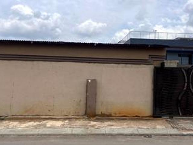 House for rent in Soweto, Phiri