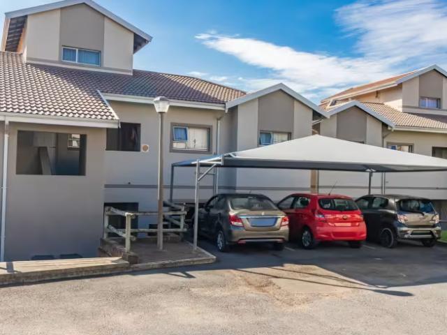 House for sale in Beacon Bay North, East London