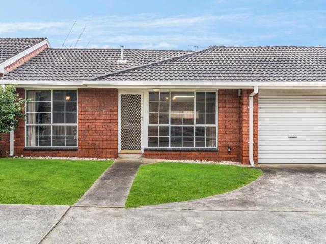 House for sale in Belmont, Geelong