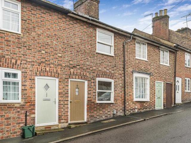 House for sale in Ashlyns Estate, Pouchen End