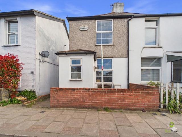 House for sale in Barnehurst, Greater London