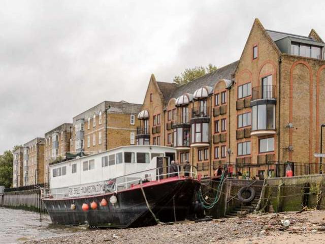 House for sale in Rotherhithe, Greater London