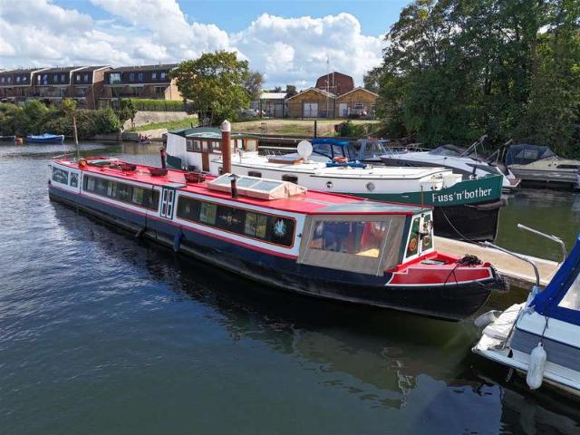 House for sale in Hampton Wick, Greater London