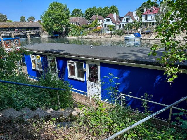 House for sale in Blackhills, Surrey
